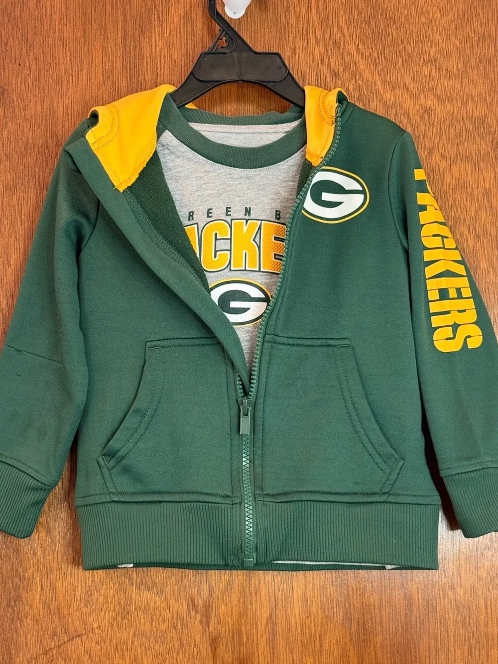 NFL Green Bay Packers Youth Full-Zip Hoodie & T-Shirt Set